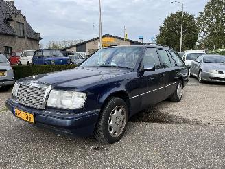 disassembly passenger cars Mercedes 200-280 E280 ELEGANCE 7 PERSOONS UITVOERING, AIRCO, PRIJS IS INCL. BTW !!! 1995/1