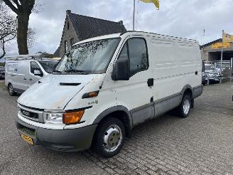 damaged commercial vehicles Iveco Daily 35C11 L2/H1 DUBBELLUCHT 2000/7
