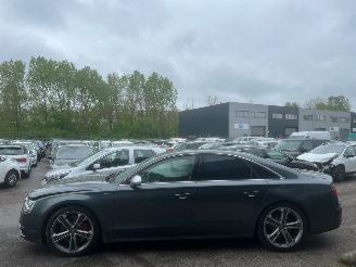 damaged passenger cars Audi S8 4.0 AUTOMAAT TFSI S8 quattro Pro Line+ BJ 2012 127526 KM 2012/9