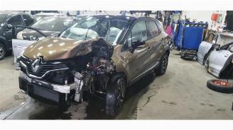 disassembly commercial vehicles Renault Captur Captur (2R), SUV, 2013 1.2 TCE 16V EDC 2016/12