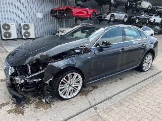 Damaged car Audi A4 35 TFSI Mild Hybrid 2019/1