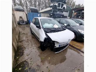 Voiture accidenté Renault Twingo Twingo III (AH), Hatchback 5-drs, 2014 ZE R80 2022/3