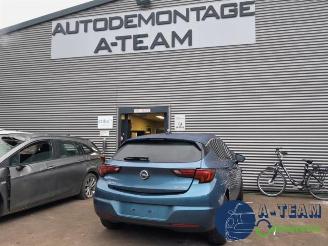 damaged passenger cars Opel Astra Astra K, Hatchback 5-drs, 2015 / 2022 1.0 Turbo 12V 2017/2