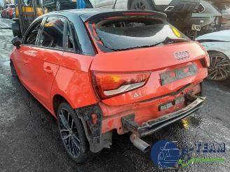 uszkodzony samochody osobowe Audi A1 A1 Sportback (8XA/8XF), Hatchback 5-drs, 2011 / 2018 1.4 TDI Ultra 12V 2015/5