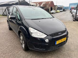 damaged commercial vehicles Ford S-Max 2.5 20v turbo 2007/4