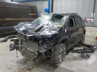 damaged passenger cars Peugeot 2008 2008 (CU) MPV 1.2 12V e-THP PureTech 110 (EB2DT(HNZ)) [81kW]  (01-2015=
/12-2019) 2017/6