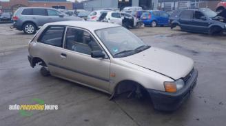 uszkodzony samochody osobowe Toyota Starlet Starlet (EP8/NP8), Hatchback, 1989 / 1996 1.3 Friend,XLi 12V 1992/2