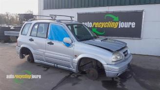 uszkodzony samochody osobowe Suzuki Grand-vitara onderdelen (kleur: Z2S) donorauto 2001/6