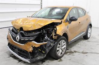 skadebil auto Renault Captur  2022/1