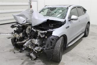 damaged passenger cars Mercedes EQC  2021/3