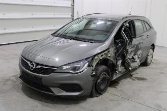 demontáž osobní automobily Opel Astra  2020/9