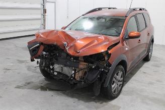 demontáž osobní automobily Dacia Jogger  2023/1