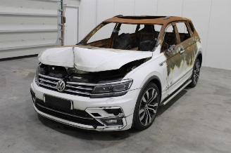 skadebil auto Volkswagen Tiguan  2019/4
