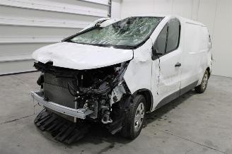 Voiture accidenté Renault Trafic  2023/9