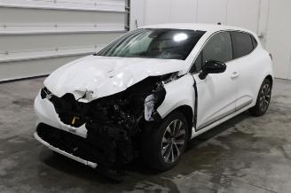 skadebil auto Renault Clio  2022/12