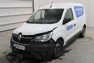 Vaurioauto  passenger cars Renault Express  2023/3