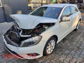Voiture accidenté Mercedes A-klasse A (W176), Hatchback, 2012 / 2018 1.6 A-180 16V 2014/10