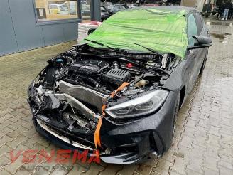 demontáž osobní automobily BMW 1-serie 1 serie (F40), Hatchback, 2019 118i 1.5 TwinPower 12V 2021/12