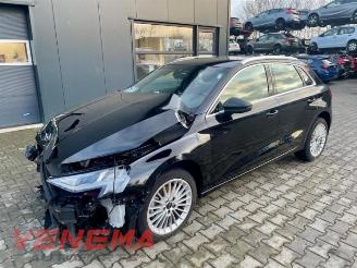 Coche accidentado Audi A3 A3 Sportback (8YA), Hatchback 5-drs, 2019 2.0 30 TDI 16V 2023/11