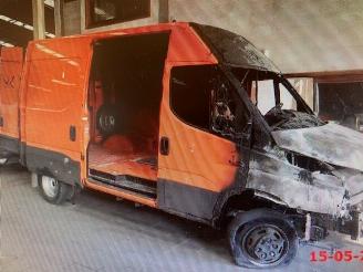 demontáž osobní automobily Iveco New daily Diesel 2.998cc 110kW RWD 2016-04 2019/1