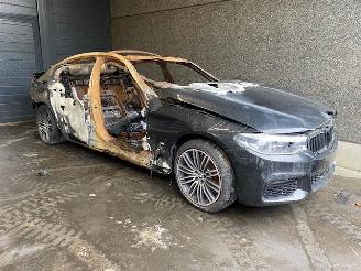 demontáž osobní automobily BMW 5-serie (G30) Sedan 2016 / 2024 530e iPerformance xDrive Sedan 4Dr Elektrisch Benzine 1.998cc 120kW (163pk) 4x4 2020/5