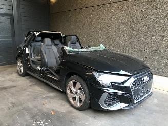 škoda osobní automobily Audi A3 Sportback (GYS) Hatchback 5-drs 2021 1.0 30 TFSI 12V Hatchback 4Dr Benzine 999cc 81kW (110pk) FWD 2021/12