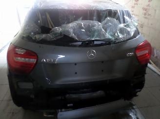škoda osobní automobily Mercedes A-klasse 1500 diesel 2015/1
