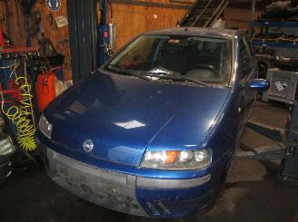 Salvage car Fiat Punto sporting 2000/1