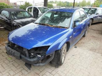 uszkodzony samochody osobowe Ford Mondeo ST220 2004/1