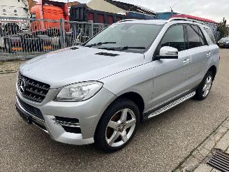damaged commercial vehicles Mercedes ML  2013/1