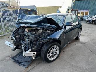 Damaged car BMW 1-serie 1 serie (F20), Hatchback 5-drs, 2011 / 2019 116d 2.0 16V 2014/5