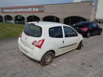 Voiture accidenté Renault Twingo 1.5 DCI K9K  1005KG 2013/11