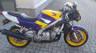 damaged motor cycles Honda CBR 600  1996/1