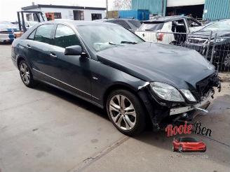 uszkodzony samochody osobowe Mercedes E-klasse E (W212), Sedan, 2009 / 2016 E-220 CDI 16V BlueEfficiency 2011/9