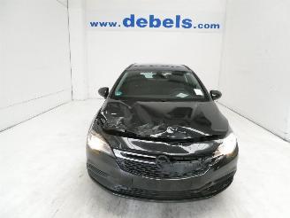 uszkodzony samochody osobowe Opel Astra 1.4 EDITION 2016/12