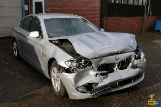 uszkodzony samochody osobowe BMW 5-serie (F10) 520D 2012/6