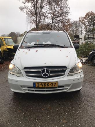 skadebil auto Mercedes Vito VITO 111 CDI 2010/9