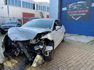 damaged passenger cars Seat Ibiza Ibiza V (KJB), Hatchback 5-drs, 2017 1.0 MPI 12V 2019