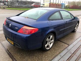 Peugeot 407 2.7HDI V6 Aut. Coupe picture 4